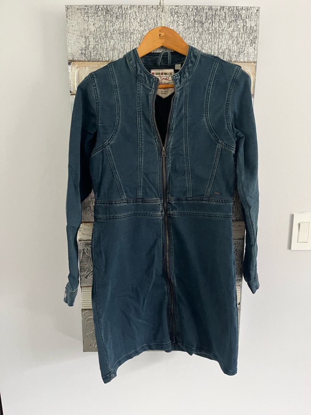 Triple Five Soul Dark Blue Zip-Front Jean Jacket
